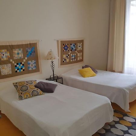 ריימס Grand Appartement Proche Cathedrale 4 Pers מראה חיצוני תמונה